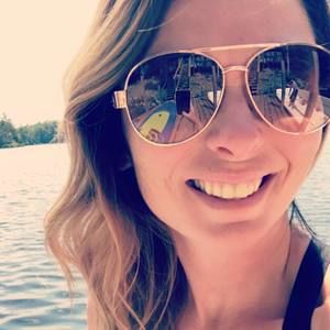 Meet your Posher, Lauren